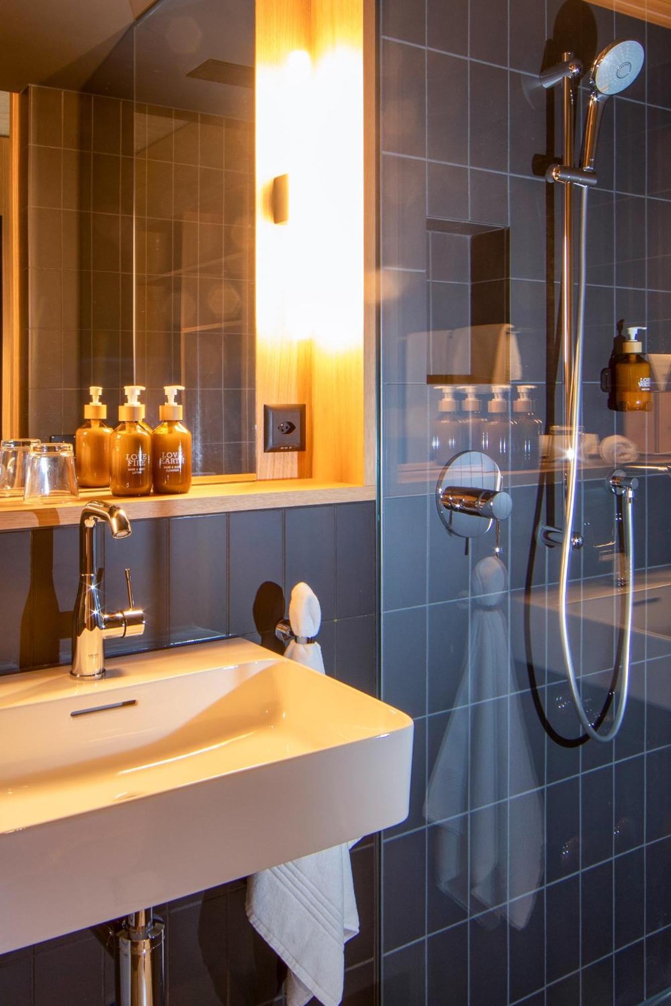 54 Hochgenuss Hotel Schattdorf Ngoại thất bức ảnh